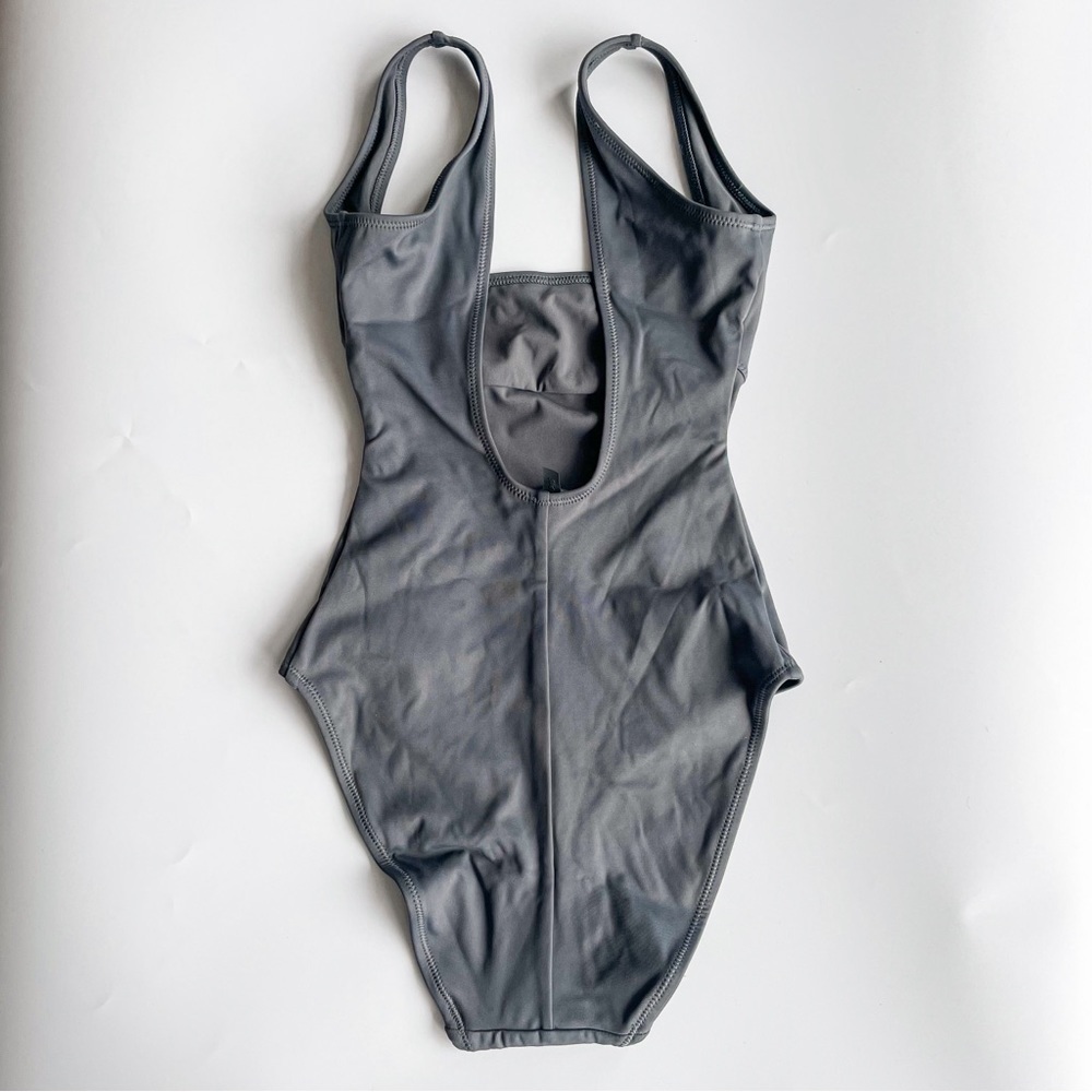 SKIMS Sculpting Swim Tank One Piece in Gunmetal size XXS SKU:28R - Picture 4 of 6